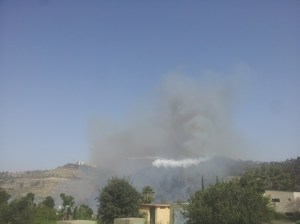 Löschflugzeug im Einsatz